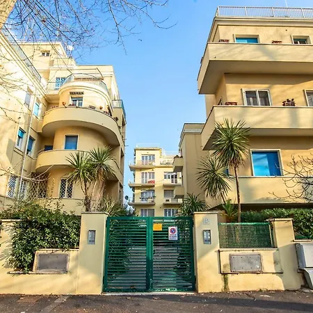 Giove Apartman